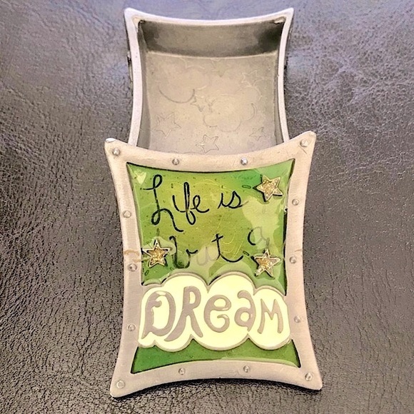 LIFE IS BUT A DREAM small silver and green enamel keepsake jewelry metallic box - Picture 13 of 16